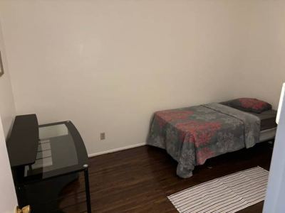Room for rent 2