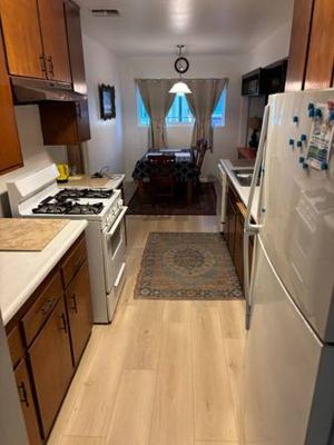 Room for rent 3