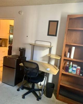 $890 Roommate wanted. Furnished private bedroom available 11/15 2