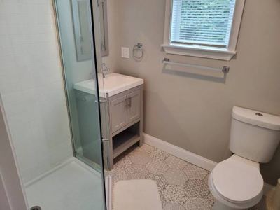 Private Room, Recently Renovated, Furnished, All included 1