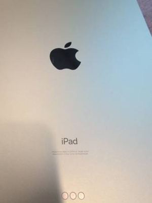 iPad Air 4th Gen 64GB Wi-Fi + Apple Pencil 2 - Excellent Condition 3