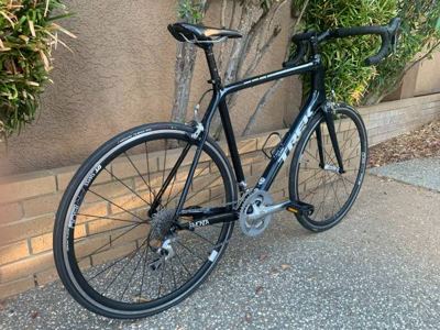 Trek "Emonda" OCLV Carbon Fiber Road Bike (60cm = XX-Large) 2