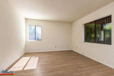 Beautiful Cottage | Private Yard | $1,500 Move-In Bonus 3