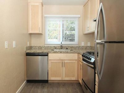 Updated single story studio in Ventura! 1