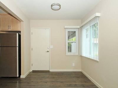 Updated single story studio in Ventura! 2