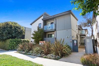 Central A/C and Heat ^ Furnished Co-living Near UCLA ^ Patio/Balcony 3