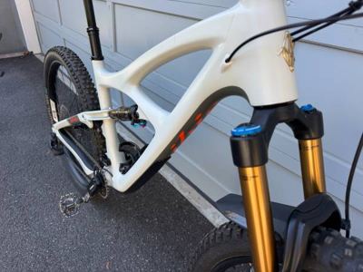 Ibis Mojo 4 Carbon 3