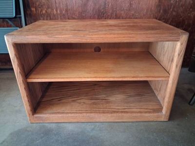Heavy Solid Oak Wood TV Console, w/t2 open shelves w/hole in back cord 1
