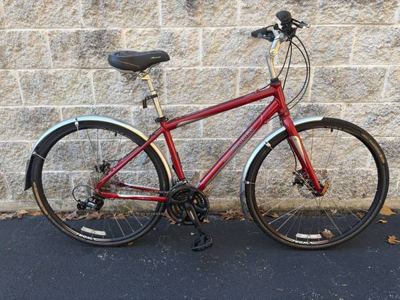 Raleigh 24-speed aluminum hybrid commuter bike S / M for 5’5” to 5’10” 2