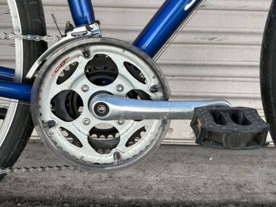 Giant Cypress Comfort Hybrid • 14.5" XS Frame • 21-Speed 3
