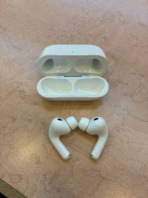 Airpod pro 3 excellent condition 3