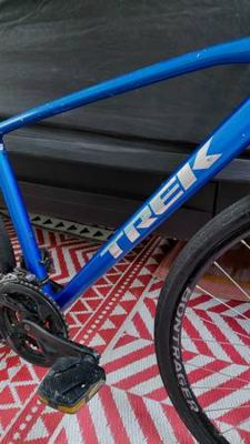 TREK FX2 21-SPEED HYBRID BIKE- SUPER COND.- TUNED UP- READY TO RIDE 2
