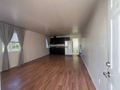 Large Studio for Rent – Near Downtown Fullerton & CSUF 1
