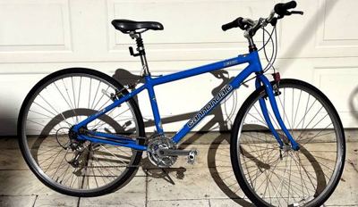 Cannondale H300 Hybrid Bike - CAAD2 Aluminum, 700c, 21-Speed 2