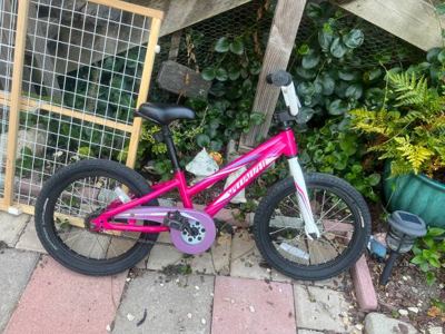 16” Specialized Hotrock kids Bike 1
