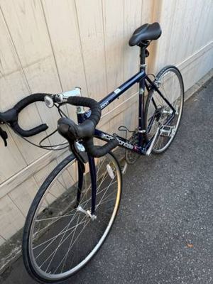 Cannondale R300 road bike(54cm) 3