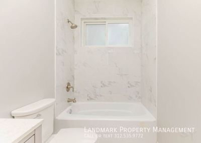 2 BR for rent — 4737 S Michigan Ave #1, Chicago 8