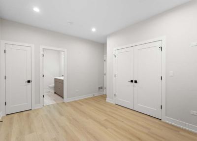 3 BR for rent — 5008 S Prairie Ave #1, Chicago 8