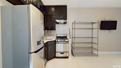 3 BR for rent — 5 W 101st St APT 9B, New York 4