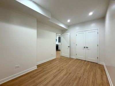 2 BR for rent — 3014 W Fullerton Ave #B, Chicago 8