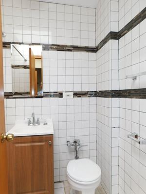 Studio for rent — 1209 W Balmoral Ave #H, Chicago 6