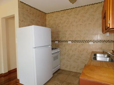 Studio for rent — 1209 W Balmoral Ave #H, Chicago 4
