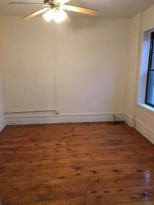 1 BR for rent — 2409-11 S Hoyne Ave, Chicago 4