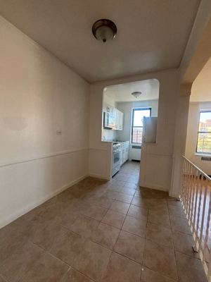 2 BR for rent — 95 W 195th St APT 6B, Bronx 8