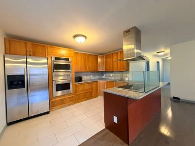 3 BR for rent — 5-20 124th St #2F, College Pt 2