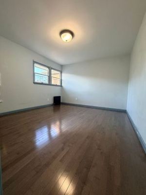 3 BR for rent — 5-20 124th St #2F, College Pt 4