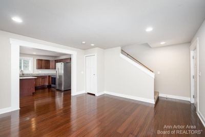 3 BR for rent — 2 Maple Village Ct, Ann Arbor 2