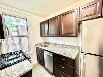 1 BR for rent — 3447 90th St APT J61, Jackson Heights 4