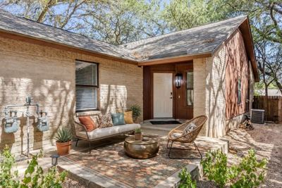 2 BR for rent — 1008 Milford Way #B, Austin 2