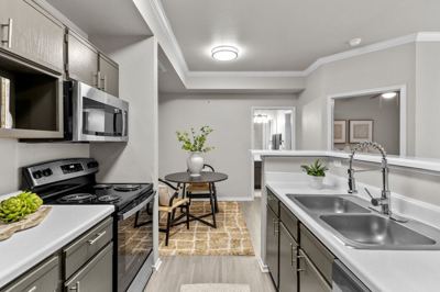 1 BR for rent — 12113 Metric Blvd, Austin 7