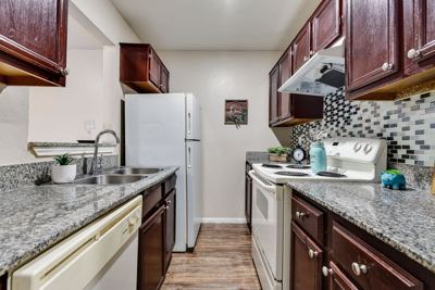 1 BR for rent — 714 Turtle Creek Blvd, Austin 2