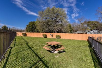 1 BR for rent — 714 Turtle Creek Blvd, Austin 8
