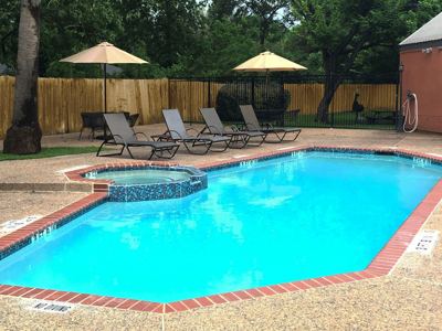 1 BR for rent — 714 Turtle Creek Blvd, Austin 3