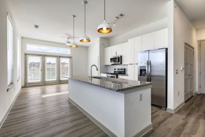 Studio for rent — 1700 Willow Creek Dr, Austin 1