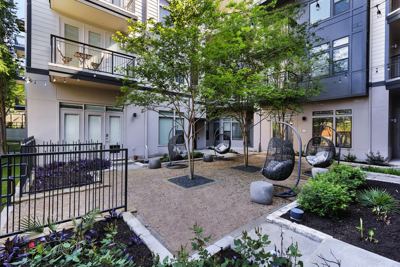 Studio for rent — 5350 Burnet Rd, Austin 7