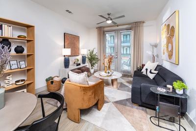 Studio for rent — 9100 Metric Blvd, Austin 8