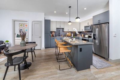 Studio for rent — 9100 Metric Blvd, Austin 7