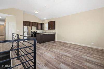 3 BR for rent — 2855 W Arthington St, Chicago 6