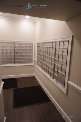 Studio for rent — 422-24 W Melrose St, Chicago 2