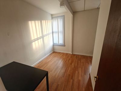 2 BR for rent — 3109 S Morgan St #2F, Chicago 5