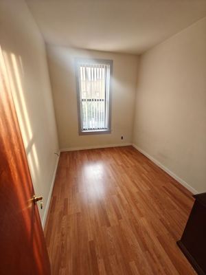 2 BR for rent — 3109 S Morgan St #2F, Chicago 8