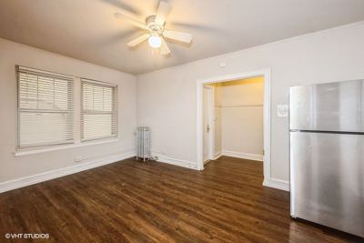 Studio for rent — 5532 S Kenwood Ave, Chicago 8