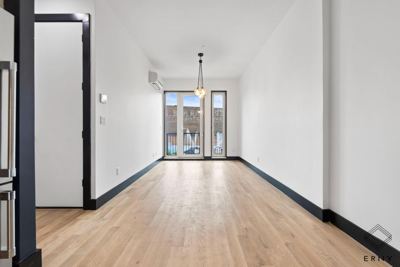 2 BR for rent — 7 Melrose St, Brooklyn 5