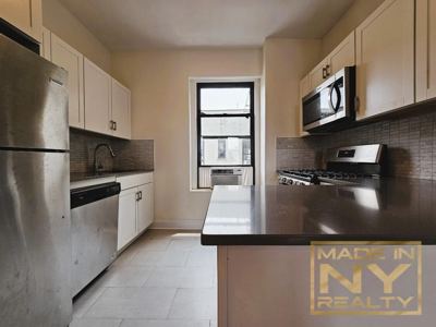 1 BR for rent — 30-64 34th St #5F, Astoria 1