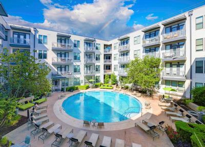 1 BR for rent — 1500 S Lamar Blvd, Austin 3