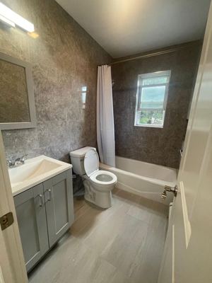 2 BR for rent — 6420 83rd St Floor 2, Middle Village 2